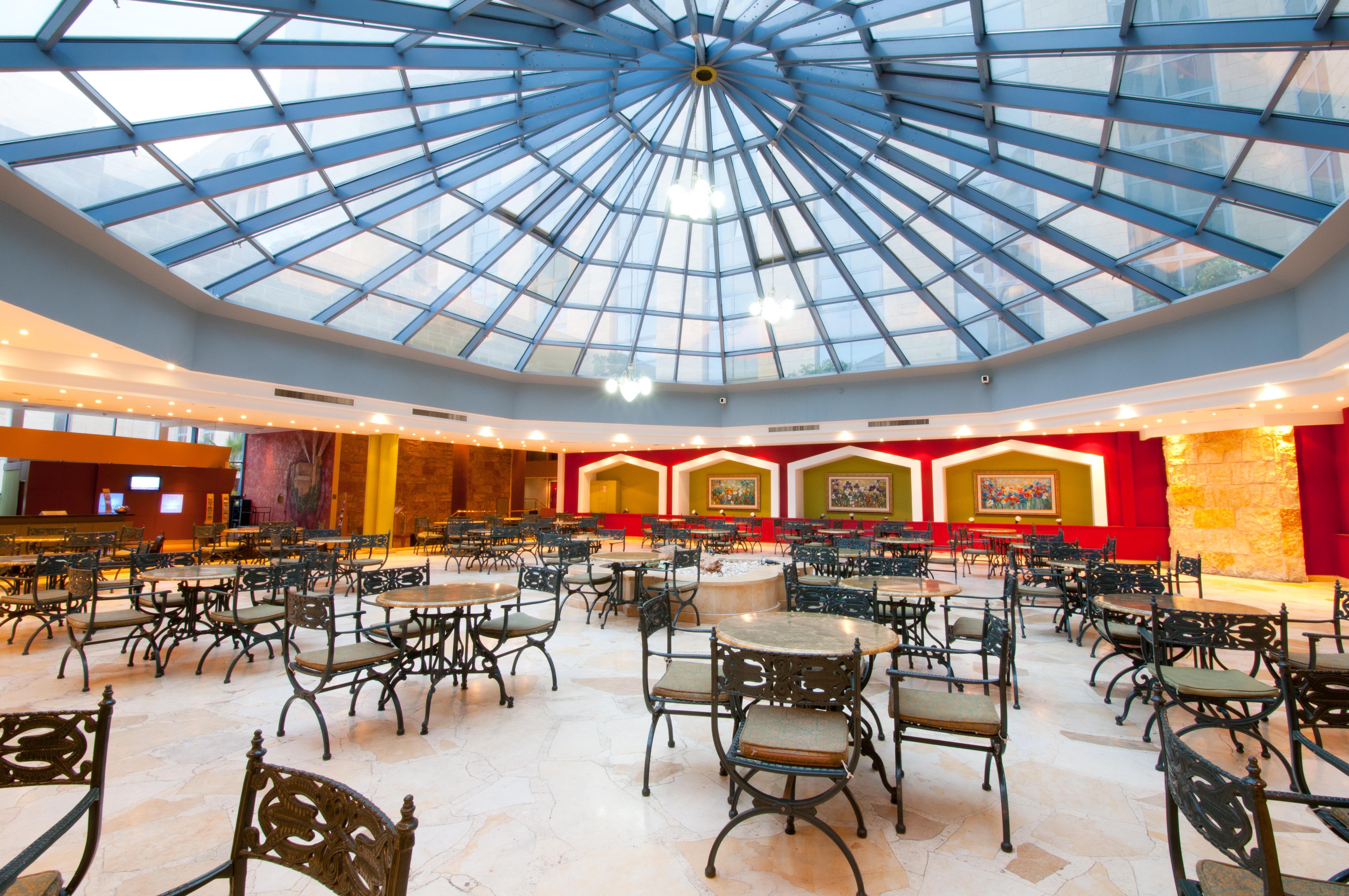 Leonardo Hotel Йерусалим Екстериор снимка