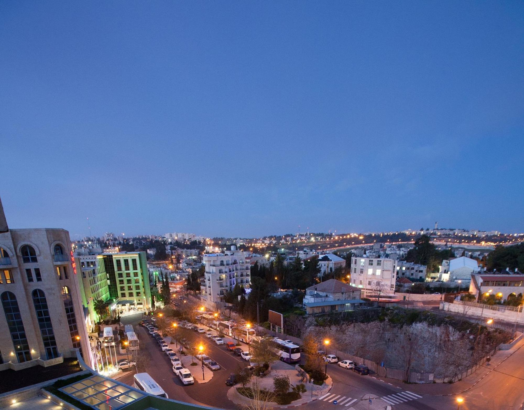 Leonardo Hotel Йерусалим Екстериор снимка
