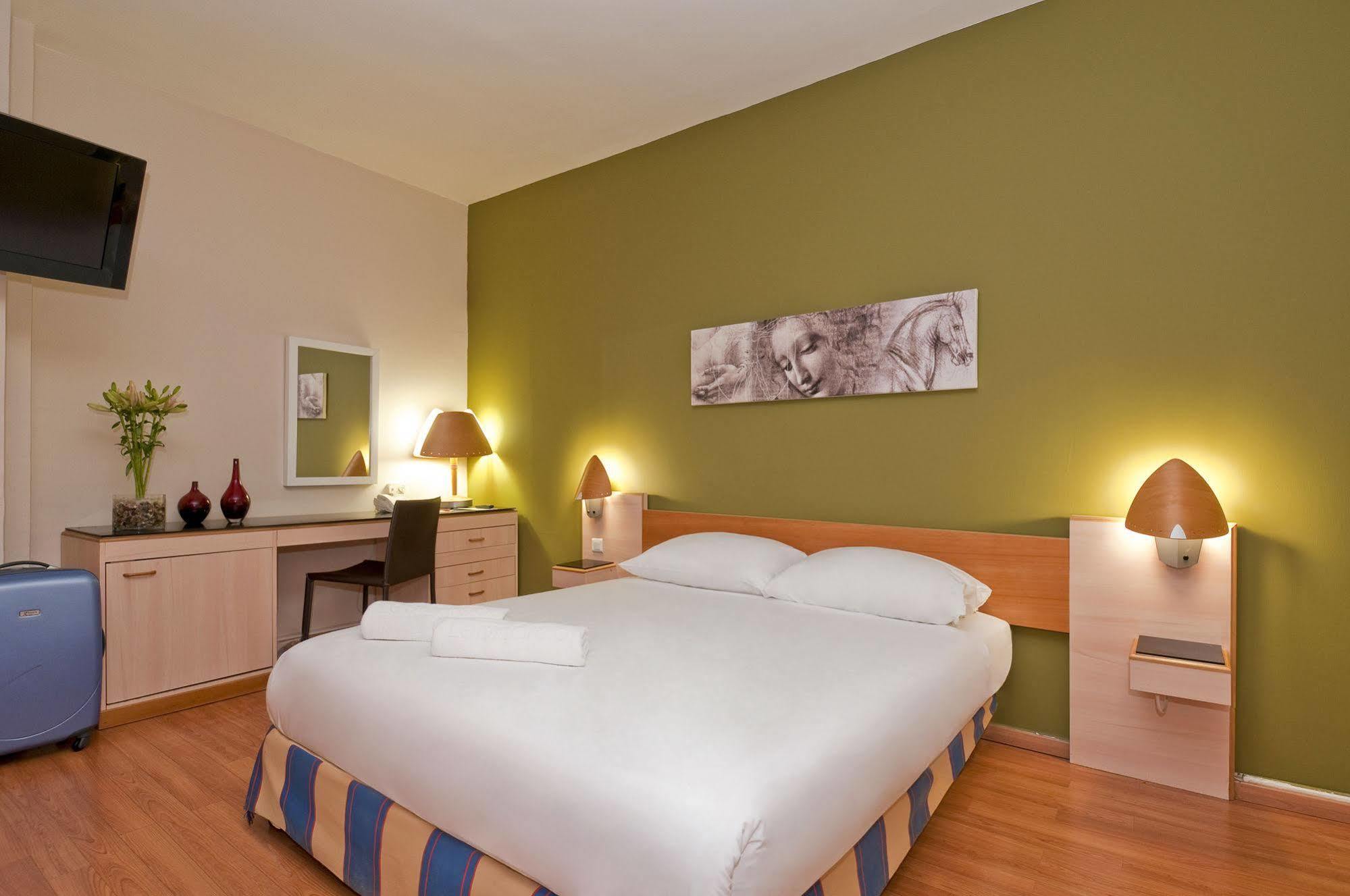 Leonardo Hotel Йерусалим Екстериор снимка